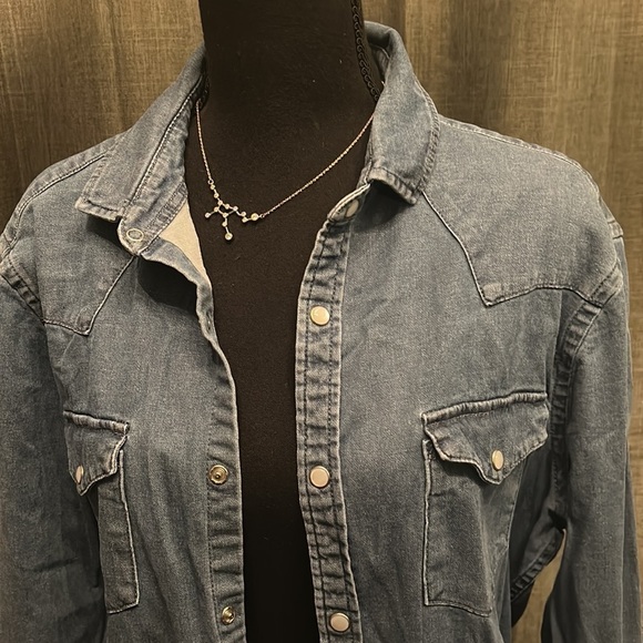 Blue Denim Look ASOS Button Uo - Picture 2 of 6